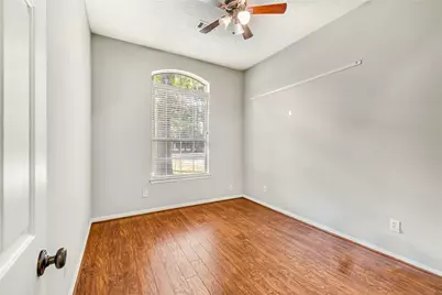 914 Mesquite Drive, Magnolia, TX 77354 - Photo 14