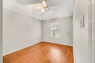 914 Mesquite Dr, Magnolia, TX 77354 - Photo 12