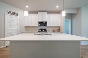 17705 Hanson Ridge Dr, Conroe, TX 77316 - Photo 10