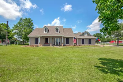 1110 Robinson Road, La Porte, TX 77571 - Photo 1