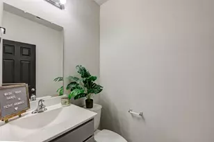 522 N 6th St, La Porte, TX 77571 - Photo 16