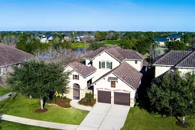 119 Lake View Loop, Fulshear, TX 77441 - Photo 1