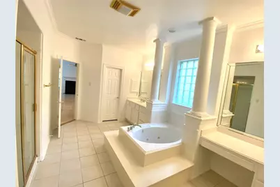 37518 Edgewater Drive, Pinehurst, TX 77362 - Photo 16