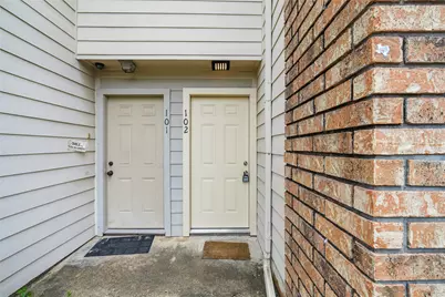 10615 Briar Forest Drive #102, Houston, TX 77042 - Photo 18