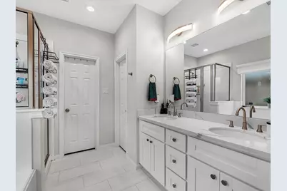 8407 James Franklin Street, Houston, TX 77088 - Photo 8