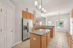2835 Fairway Dr, Friendswood, TX 77546 - Photo 10