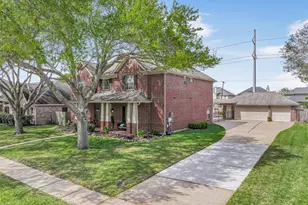 2835 Fairway Dr, Friendswood, TX 77546 - Photo 32