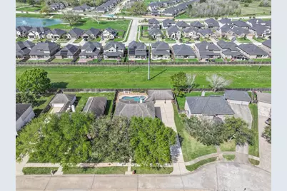 2835 Fairway Drive, Friendswood, TX 77546 - Photo 34