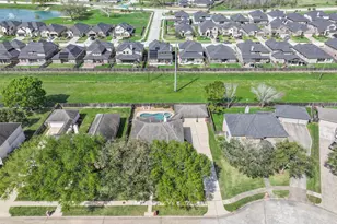 2835 Fairway Dr, Friendswood, TX 77546 - Photo 34