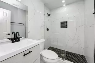 12219 Shady Downs Dr, Houston, TX 77082 - Photo 22