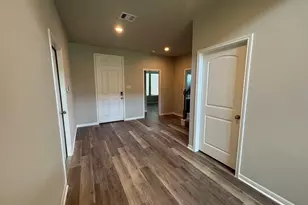 6263 Rolling Hills Rd, Conroe, TX 77303 - Photo 10