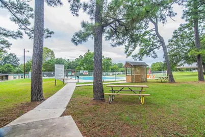 9764 Black Gum, Willis, TX 77318 - Photo 10