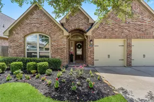 239 Forest Peak Way, Montgomery, TX 77316 - Photo 2