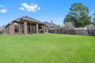239 Forest Peak Way, Montgomery, TX 77316 - Photo 34