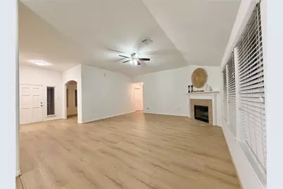 18917 Harbor Side Boulevard, Montgomery, TX 77356 - Photo 6