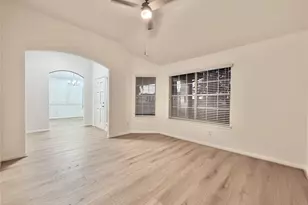18917 Harbor Side Blvd, Montgomery, TX 77356 - Photo 16