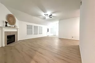 18917 Harbor Side Blvd, Montgomery, TX 77356 - Photo 4