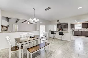 16926 Blackhawk Blvd, Friendswood, TX 77546 - Photo 14