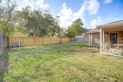 16926 Blackhawk Boulevard, Friendswood, TX 77546 - Photo 46