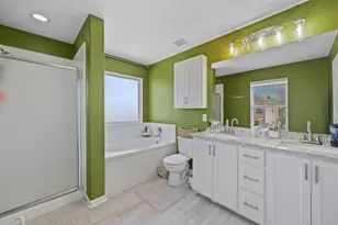 6615 Green Pear Ln, Houston, TX 77049 - Photo 22