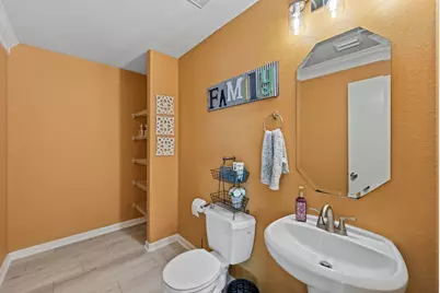 6615 Green Pear Lane, Houston, TX 77049 - Photo 4