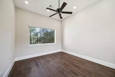 21018 Kings River Point, Kingwood, TX 77346 - Photo 32