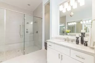15323 Oyster Creek Ln SE, Sugar Land, TX 77478 - Photo 22