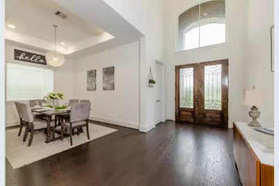 15323 Oyster Creek Lane SE, Sugar Land, TX 77478 - Photo 4