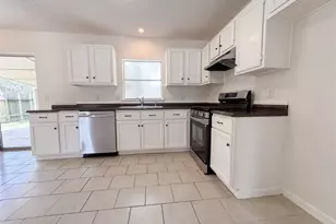 21403 Park Bishop Dr, Katy, TX 77450 - Photo 2
