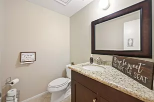 268 Litchfield Ln, Houston, TX 77024 - Photo 10