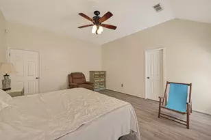 8203 Paddington Pl Dr, Houston, TX 77083 - Photo 22