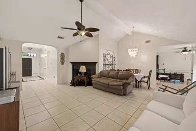 8203 Paddington Place Drive, Houston, TX 77083 - Photo 8