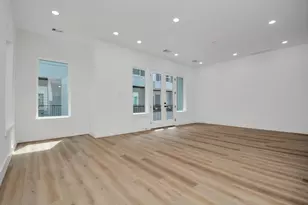 3036 Live Oak St, Houston, TX 77004 - Photo 10