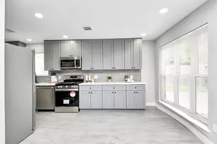 9726 Springmont Dr, Houston, TX 77080 - Photo 20