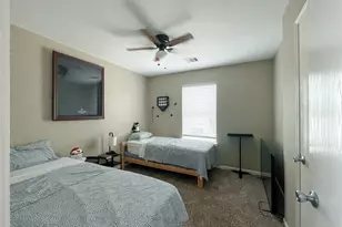 2642 Skyview Ridge Ct, Houston, TX 77047 - Photo 16