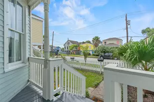 2115 Ave O 1/2, Galveston, TX 77550 - Photo 6