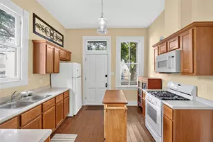 2115 Ave O 1/2, Galveston, TX 77550 - Photo 16