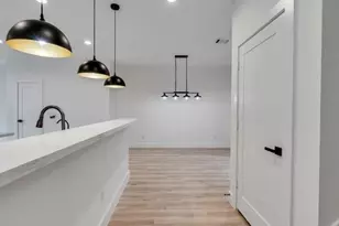 2711 Delano St, Houston, TX 77004 - Photo 18