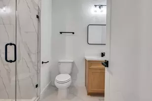 2711 Delano St, Houston, TX 77004 - Photo 36