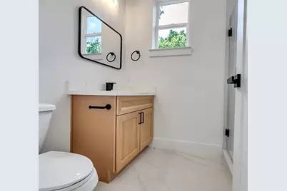 2711 Delano Street, Houston, TX 77004 - Photo 12