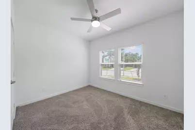 14206 Wonder Lake Lane, Conroe, TX 77384 - Photo 6
