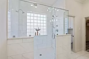 204 Leisure Ln, Friendswood, TX 77546 - Photo 30