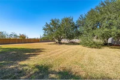 204 Leisure Lane, Friendswood, TX 77546 - Photo 12