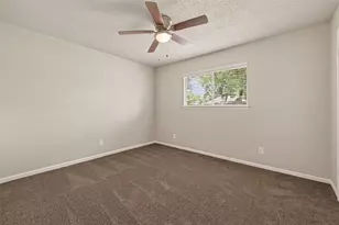 1102 Belaya Ln, Houston, TX 77090 - Photo 20