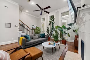 3277 Maxroy St, Houston, TX 77008 - Photo 16