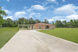 20135 Timber Line Ln, New Caney, TX 77357 - Photo 2