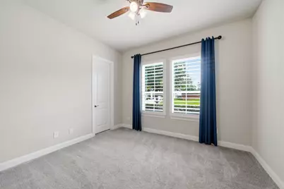 28014 Woodland Bend Way, Spring, TX 77386 - Photo 16