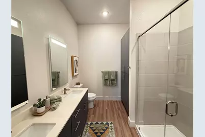 641 W Crosstimbers Street #605, Houston, TX 77018 - Photo 8