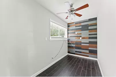 921 22nd Avenue N, Texas City, TX 77590 - Photo 10