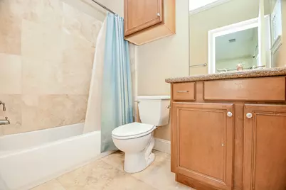 6818 Staffordshire Boulevard, Houston, TX 77030 - Photo 20